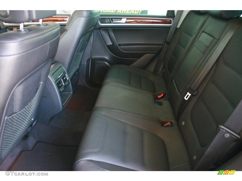 Black Anthracite Interior 2011 Volkswagen Touareg VR6 FSI Lux 4XMotion Photo #39003862