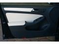 Black - Jetta SE Sedan Photo No. 12