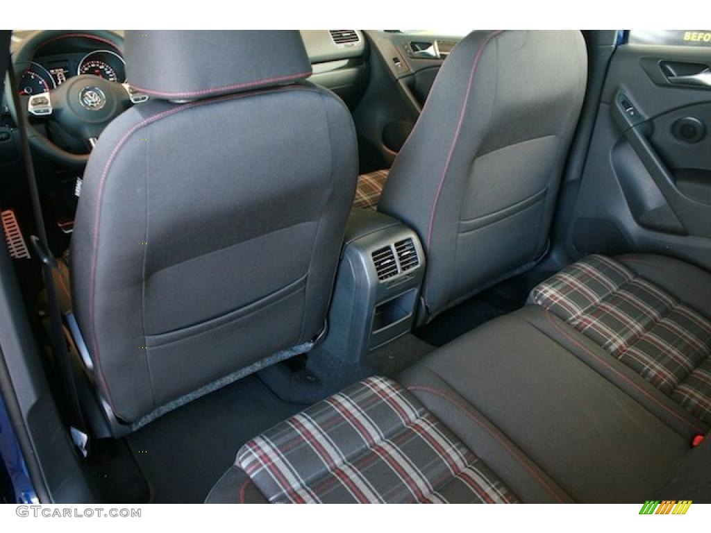 Interlagos Plaid Cloth Interior 2011 Volkswagen GTI 4 Door Photo #39004702