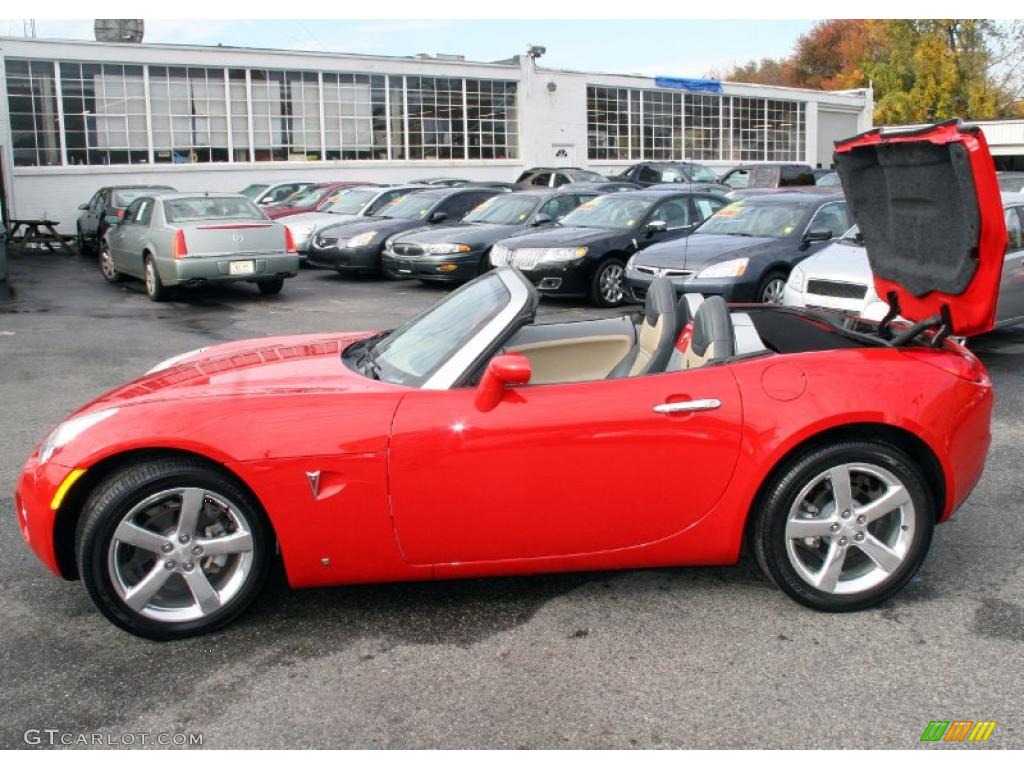 2006 Solstice Roadster - Aggressive Red / Steel/Sand photo #7