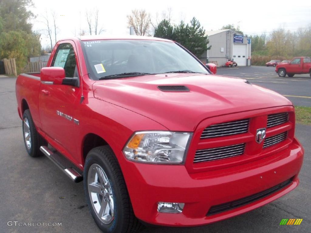 2011 Ram 1500 Sport Regular Cab 4x4 - Flame Red / Dark Slate Gray photo #15