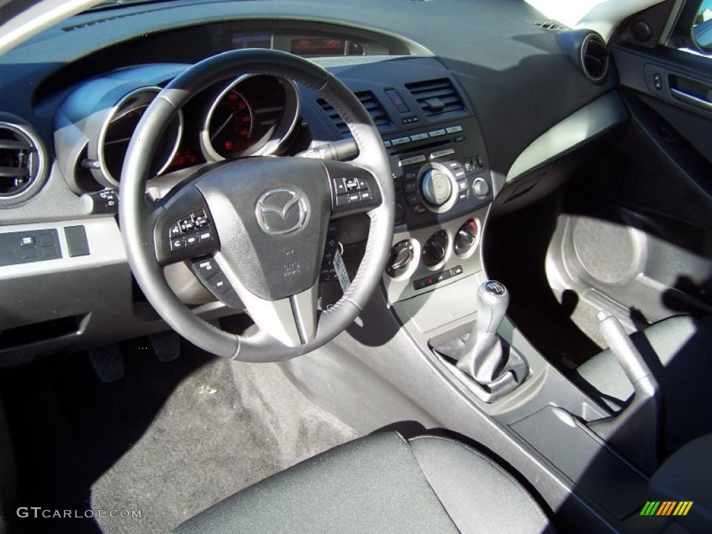 2010 MAZDA3 s Sport 4 Door - Graphite Mica / Black photo #9