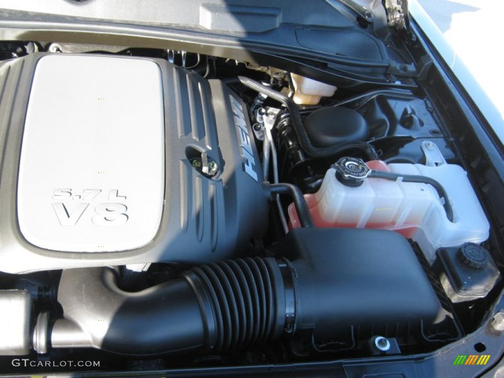 2010 Dodge Challenger R/T 5.7 Liter HEMI OHV 16-Valve MDS VVT V8 Engine Photo #39009559