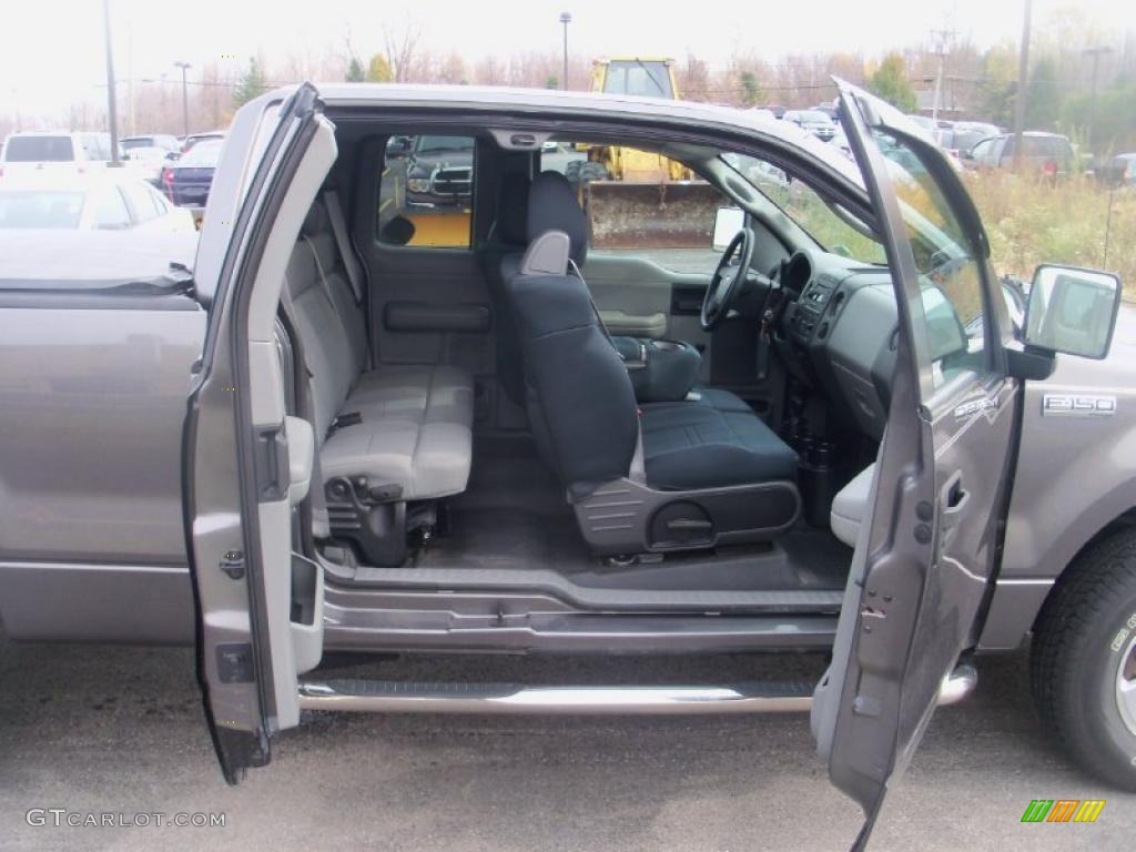 2006 F150 XL SuperCab 4x4 - Dark Shadow Grey Metallic / Medium/Dark Flint photo #18