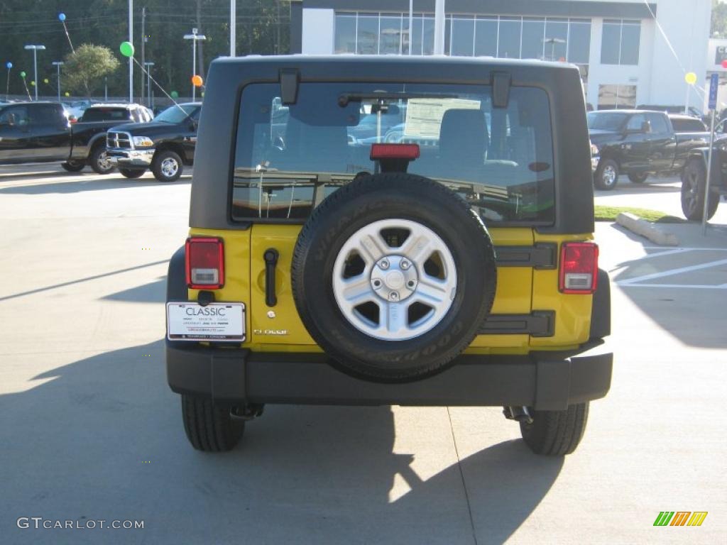 2011 Wrangler Sport 4x4 - Detonator Yellow / Black photo #4