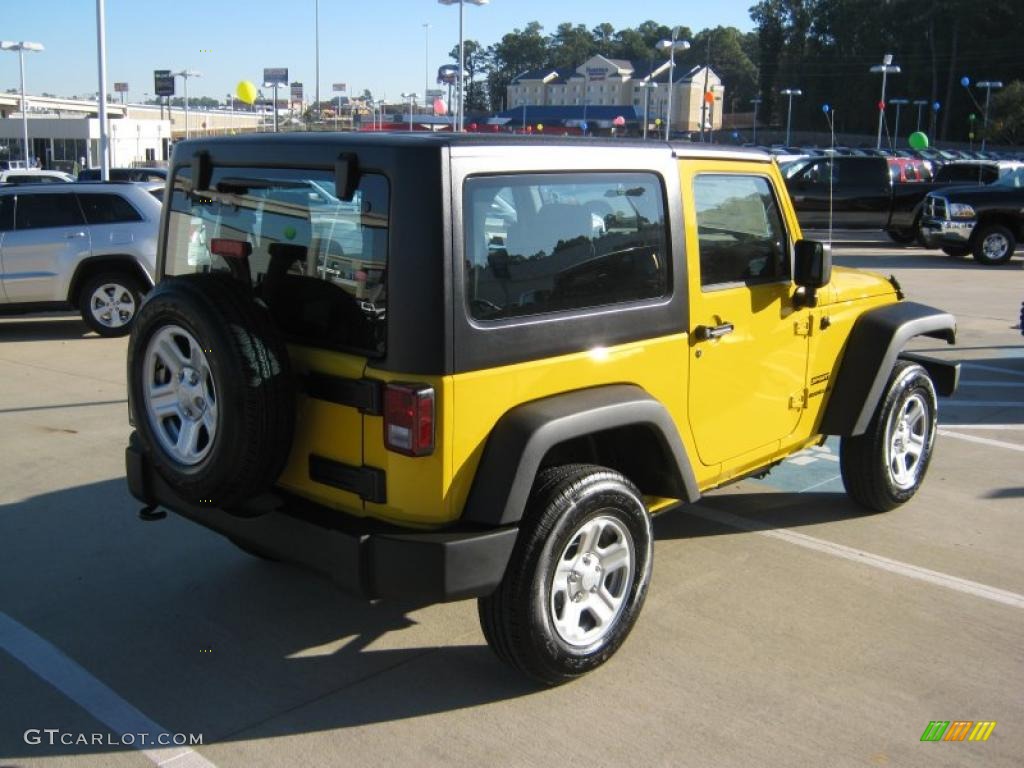 2011 Wrangler Sport 4x4 - Detonator Yellow / Black photo #5