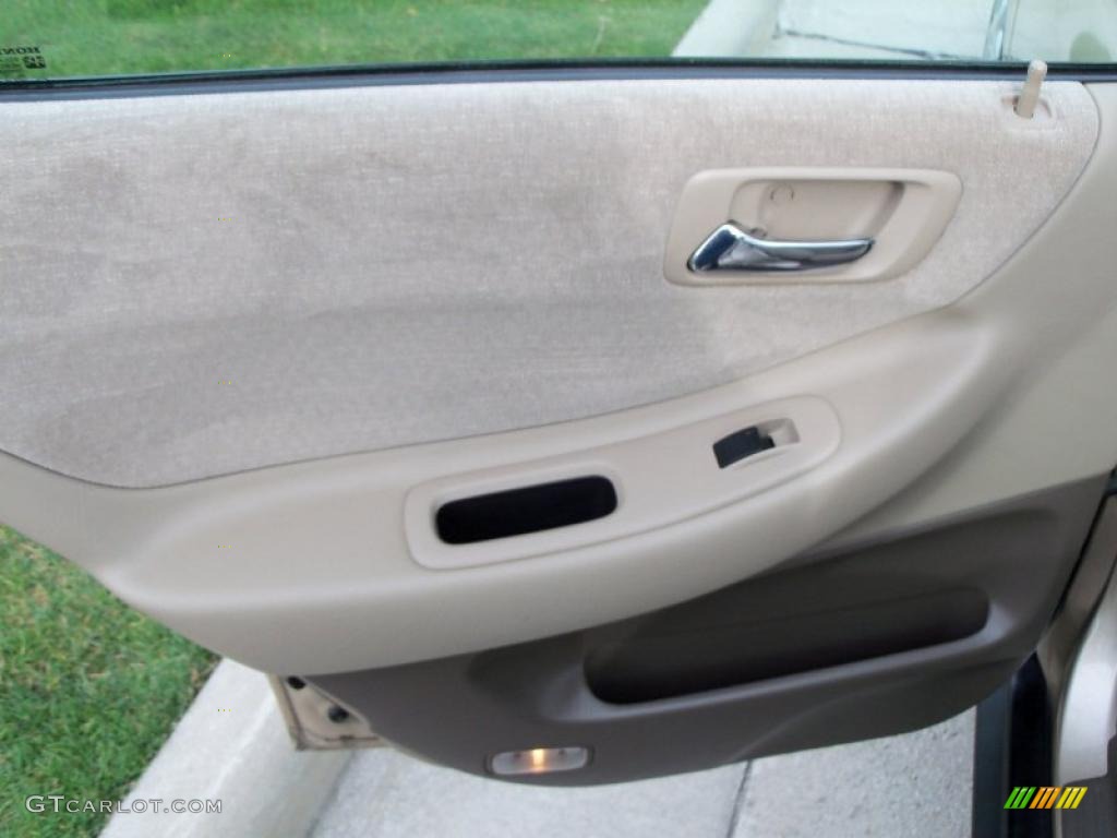 2002 Honda Accord LX Sedan Ivory Door Panel Photo #39010971