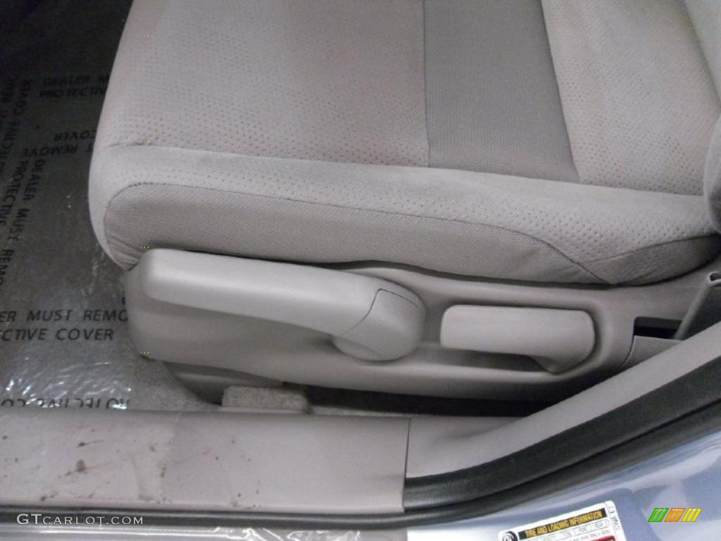 2011 CR-V EX - Glacier Blue Metallic / Gray photo #9