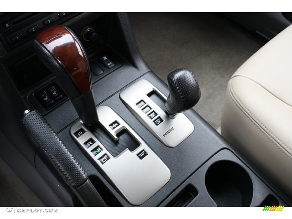 2005 Mitsubishi Montero Limited 4x4 5 Speed Automatic Transmission Photo #39013359