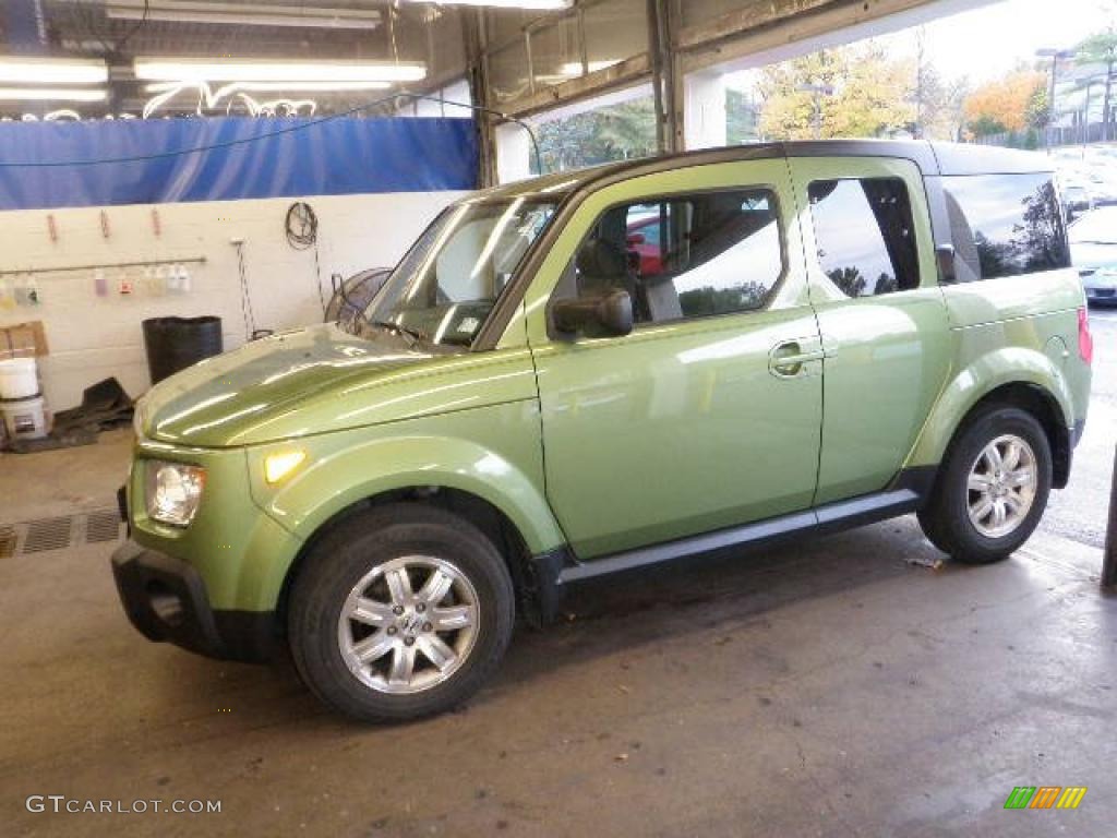 2006 Element EX-P AWD - Kiwi Metallic / Black/Gray photo #1