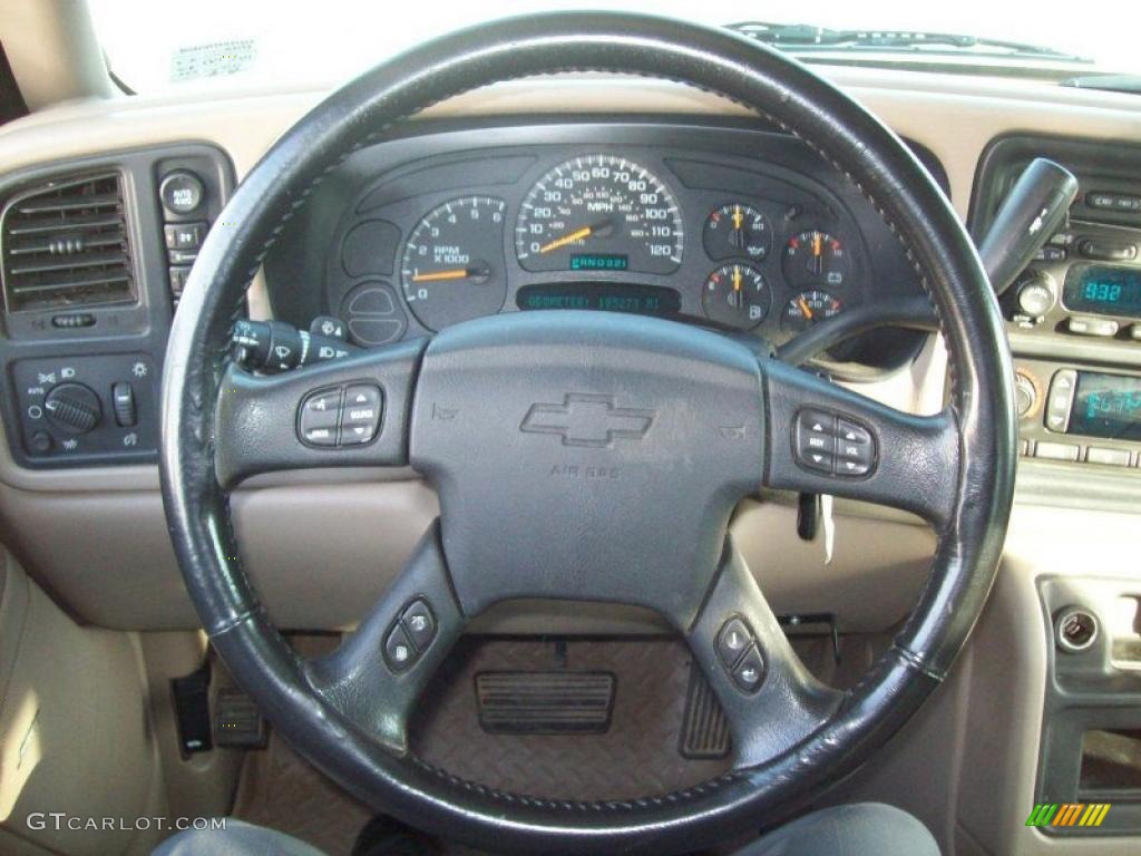 2005 Chevrolet Silverado 1500 Z71 Crew Cab 4x4 Tan Steering Wheel Photo #39018595