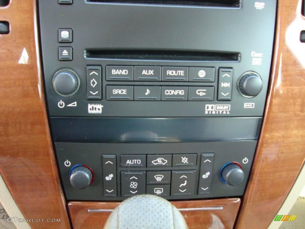 2006 Cadillac STS V8 Controls Photo #39019219