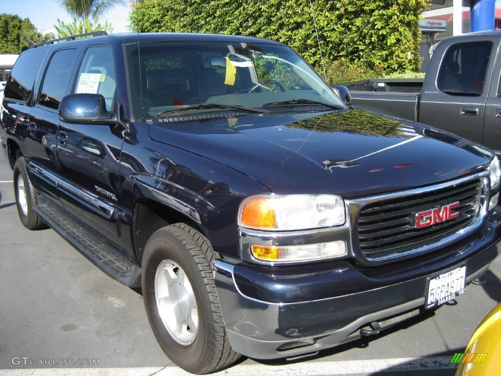 Deep Blue Metallic GMC Yukon