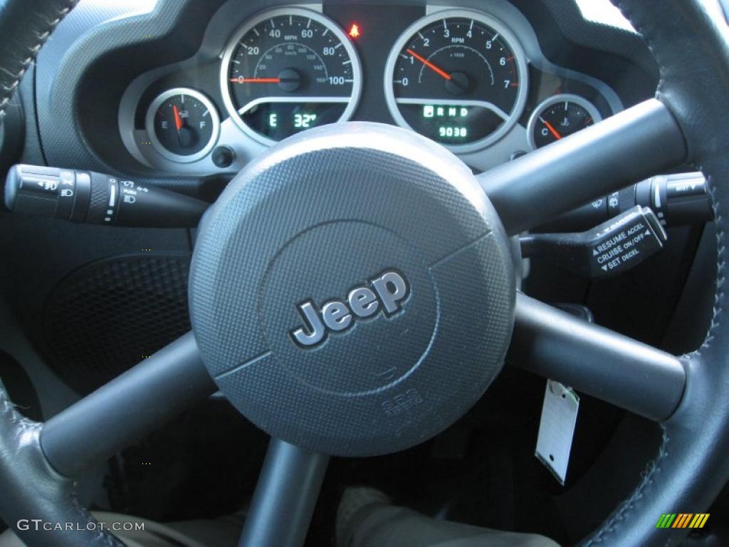 2007 Jeep Wrangler Rubicon 4x4 Dark Slate Gray/Medium Slate Gray Steering Wheel Photo #39021747
