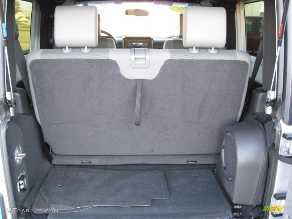 2007 Jeep Wrangler Rubicon 4x4 Trunk Photo #39021863