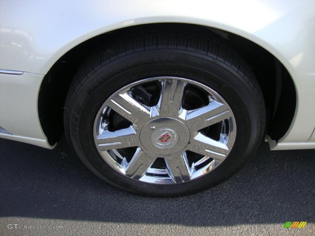 2007 Cadillac DTS Sedan Wheel Photo #39022315