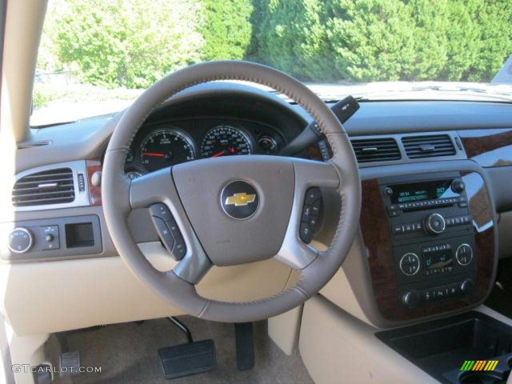 2011 Chevrolet Avalanche LT Dark Cashmere/Light Cashmere Steering Wheel Photo #39023171