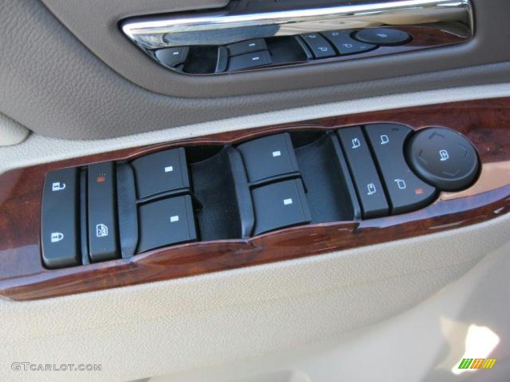 2011 Chevrolet Tahoe LTZ Controls Photo #39023711