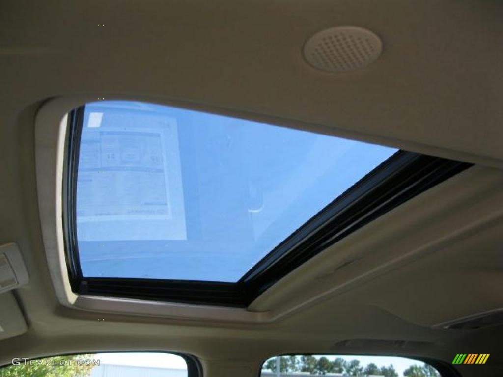 2011 Chevrolet Tahoe LTZ Sunroof Photo #39023759
