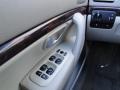 Light Taupe Controls Photo for 2004 Volvo S80 #39024267