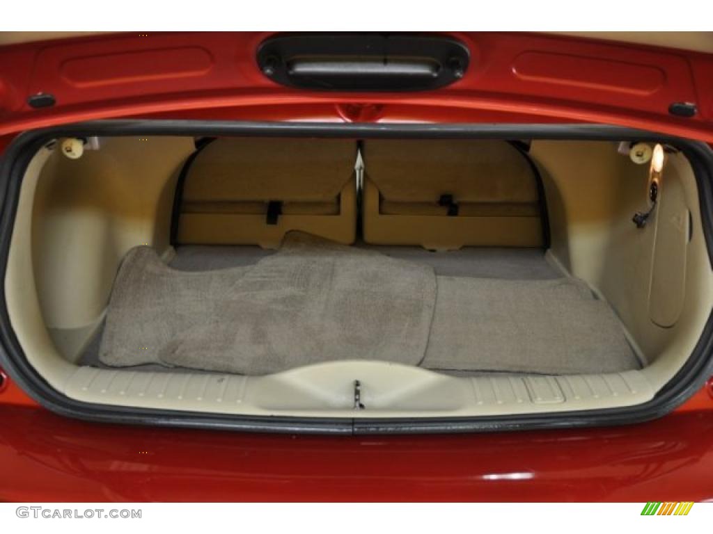 2006 Chrysler PT Cruiser Touring Convertible Trunk Photo #39025006