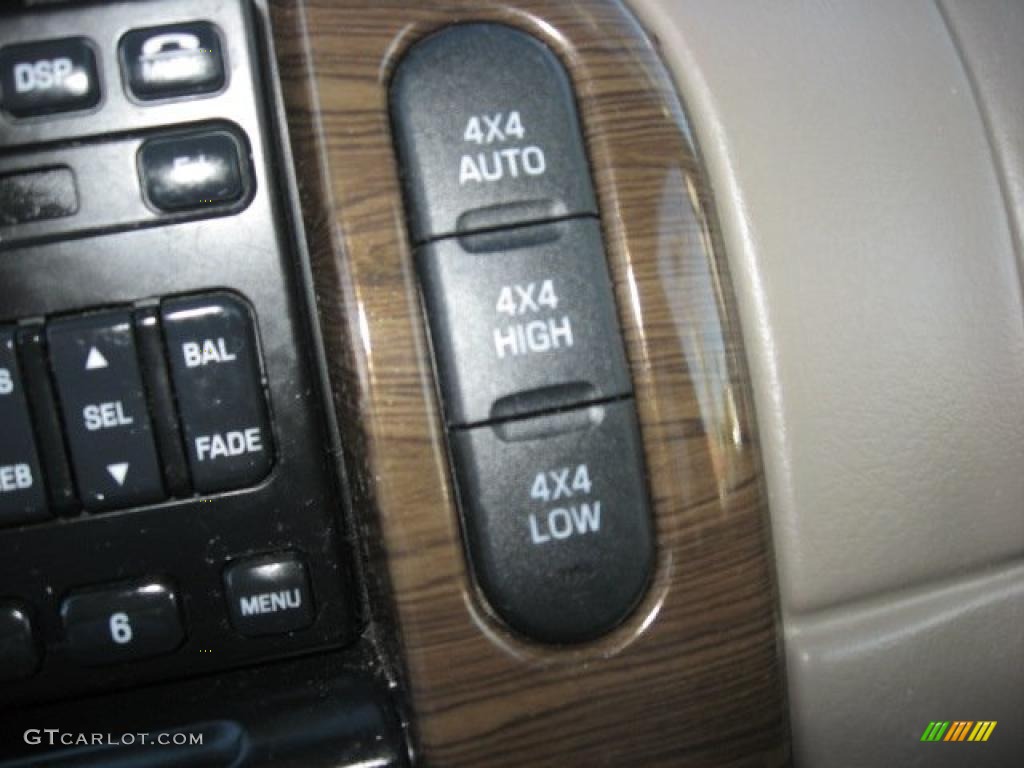 2004 Ford Explorer Eddie Bauer 4x4 Controls Photo #39025859