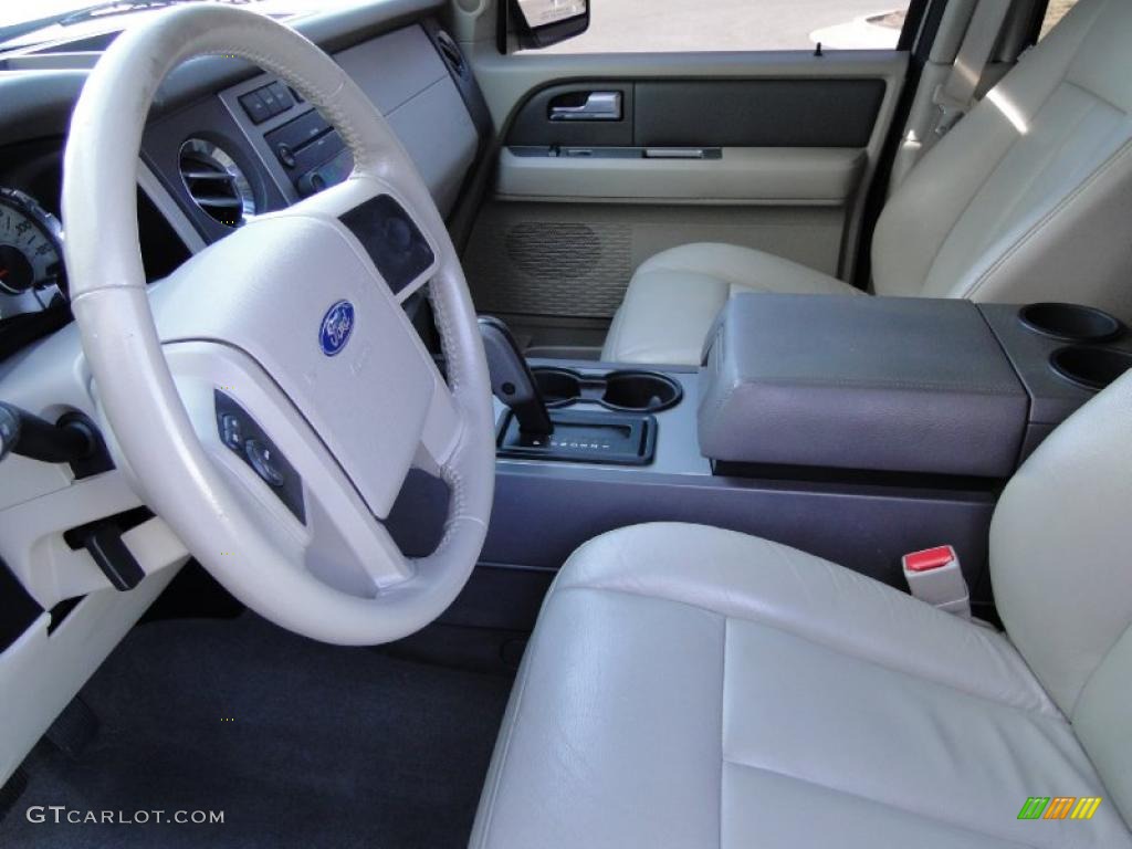Stone Interior 2007 Ford Expedition XLT Photo #39026003