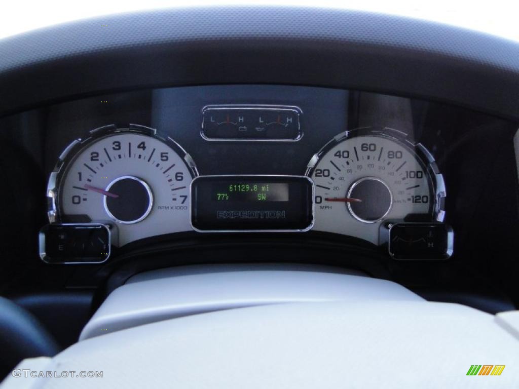 2007 Ford Expedition XLT Gauges Photo #39026111