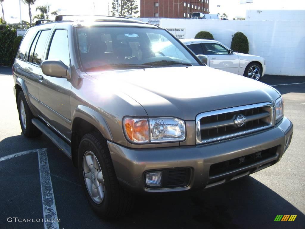 2001 Pathfinder LE - Bronzed Gray Metallic / Charcoal photo #1