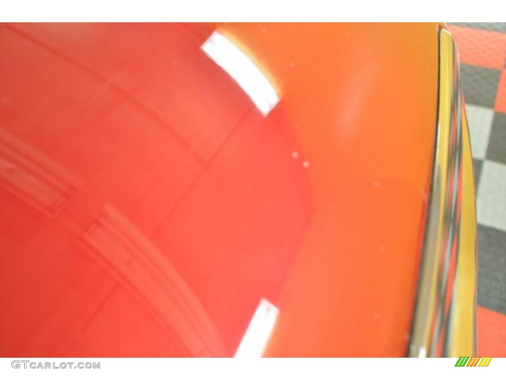 2006 Explorer XLT 4x4 - Dark Cherry Metallic / Camel photo #19