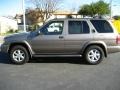 2001 Bronzed Gray Metallic Nissan Pathfinder LE  photo #4