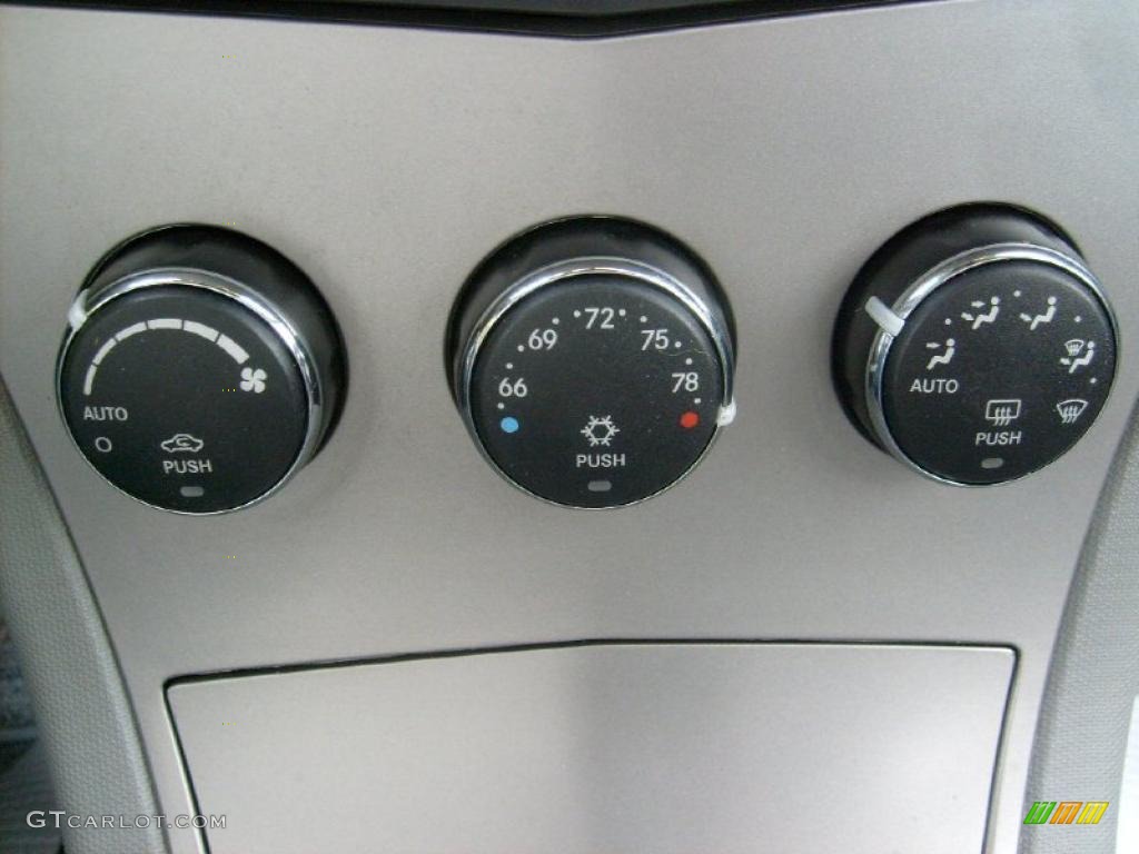 2008 Chrysler Sebring Limited AWD Sedan Controls Photo #39027163