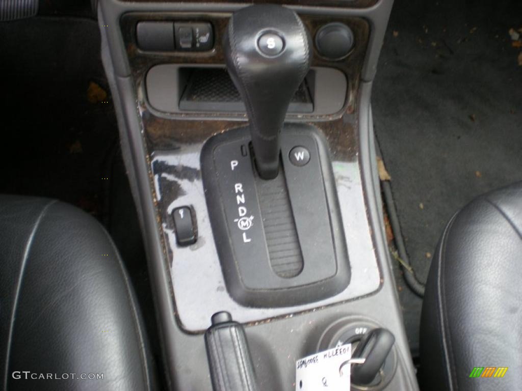 2003 Saab 9-5 Linear Sport Wagon Transmission Photos