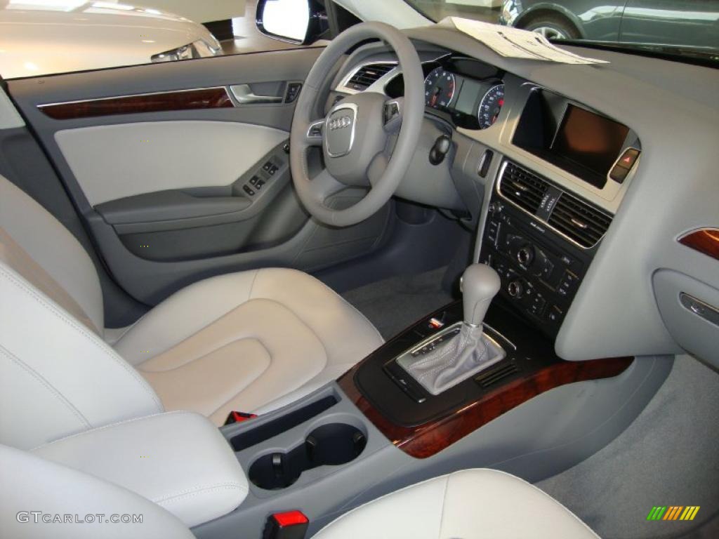 2011 Audi A4 2.0T Sedan Light Gray Dashboard Photo #39027415
