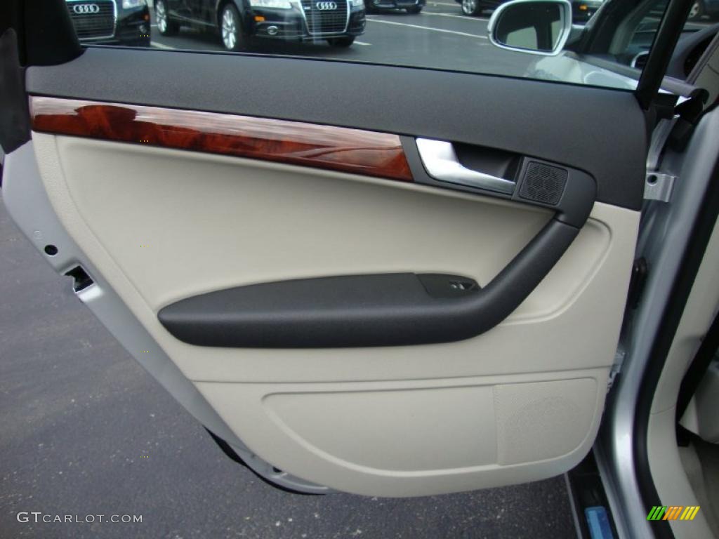 2011 Audi A3 2.0 TDI Light Grey Door Panel Photo #39028819