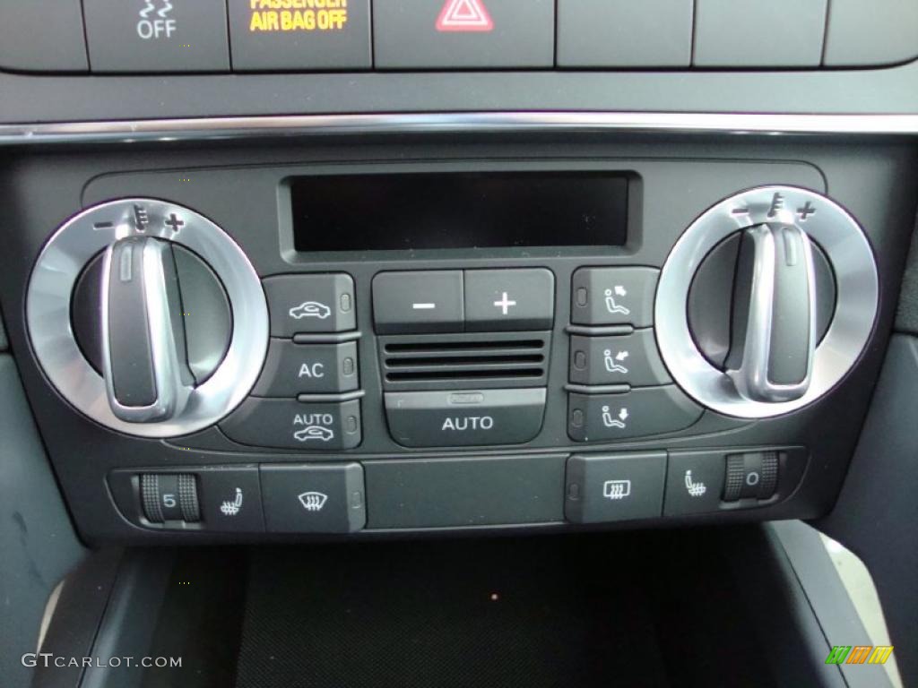 2011 Audi A3 2.0 TDI Controls Photo #39028975