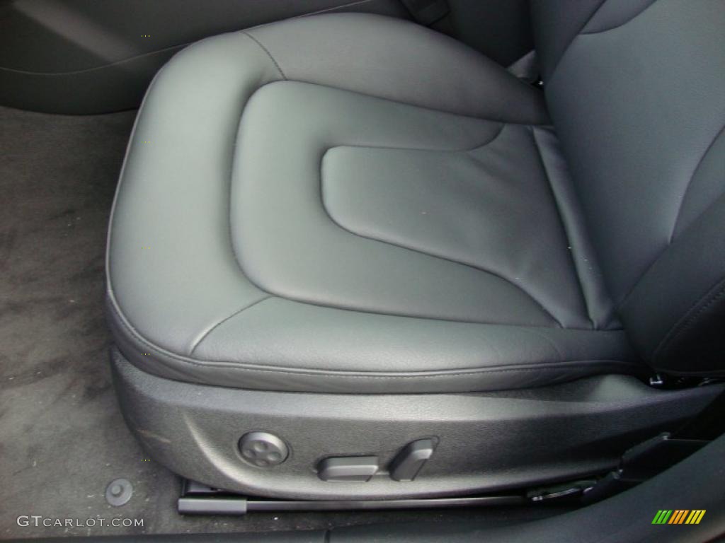 Black Interior 2011 Audi A4 2.0T quattro Sedan Photo #39030027