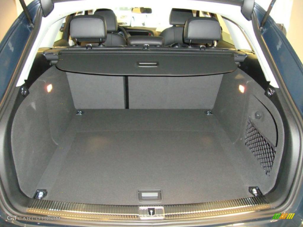 2011 Audi A4 2.0T quattro Avant Trunk Photo #39031287