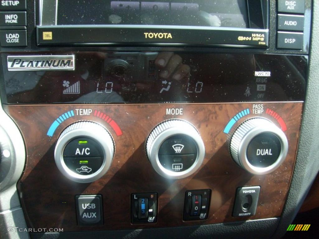 2011 Toyota Tundra Platinum CrewMax 4x4 Controls Photo #39031583