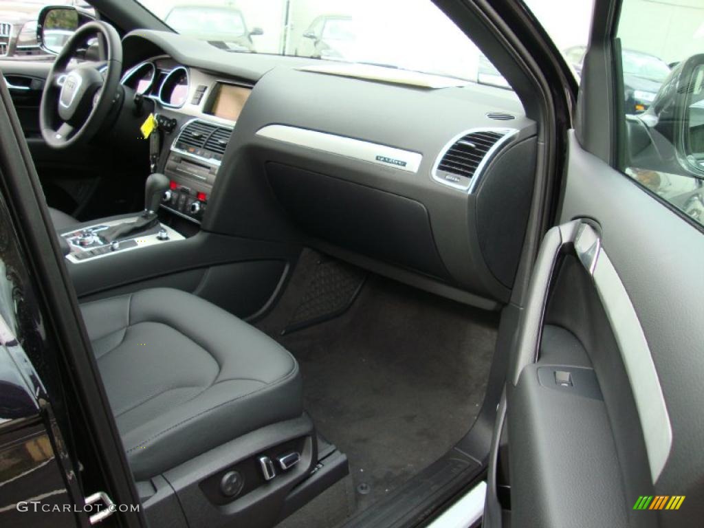 Black Interior 2011 Audi Q7 3.0 TDI quattro Photo #39031695