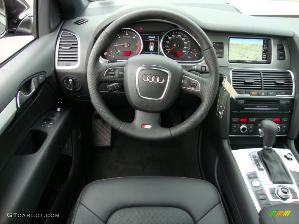 2011 Audi Q7 3.0 TDI quattro Black Steering Wheel Photo #39031815