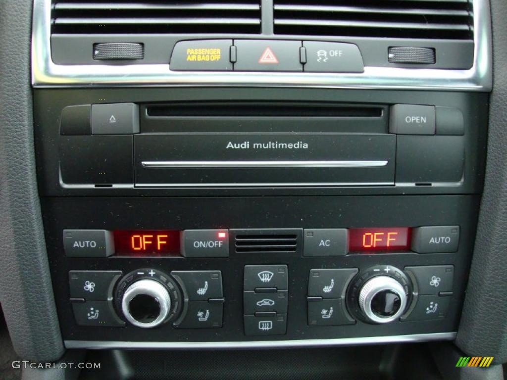 2011 Audi Q7 3.0 TDI quattro Controls Photo #39031887