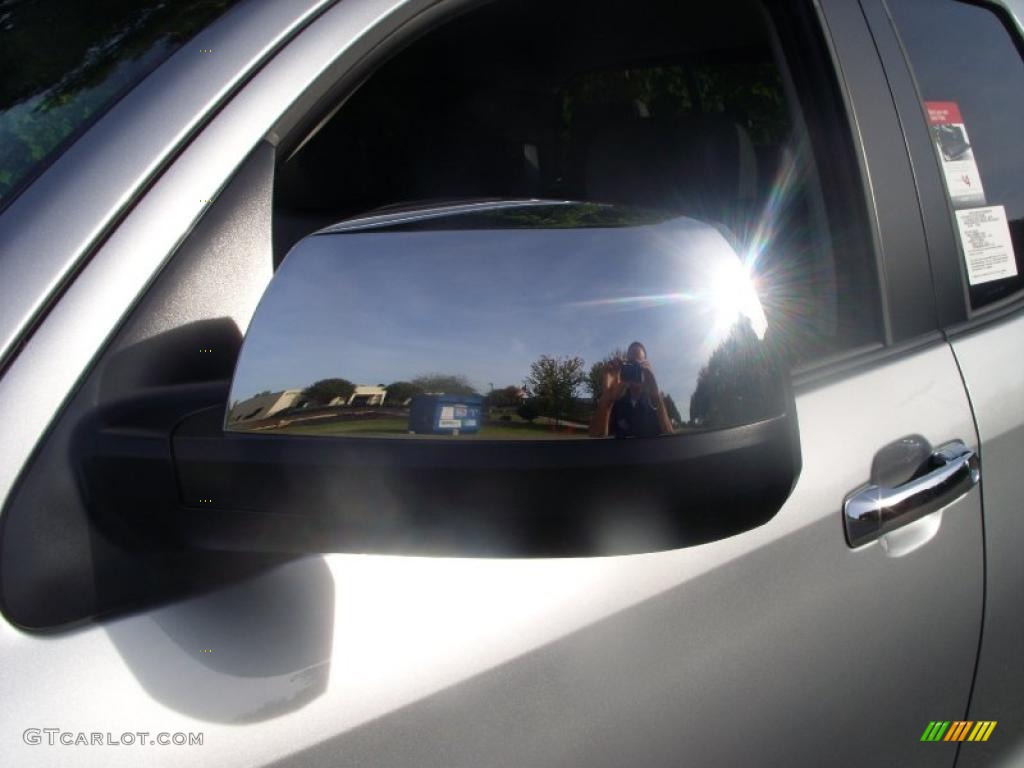 2011 Tundra Limited Double Cab 4x4 - Silver Sky Metallic / Graphite Gray photo #23