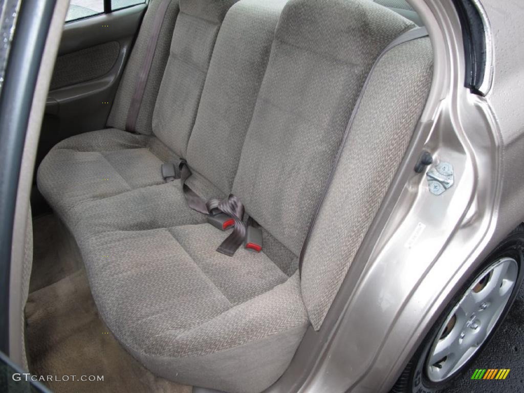 Beige Interior 2000 Honda Civic EX Sedan Photo #39033293