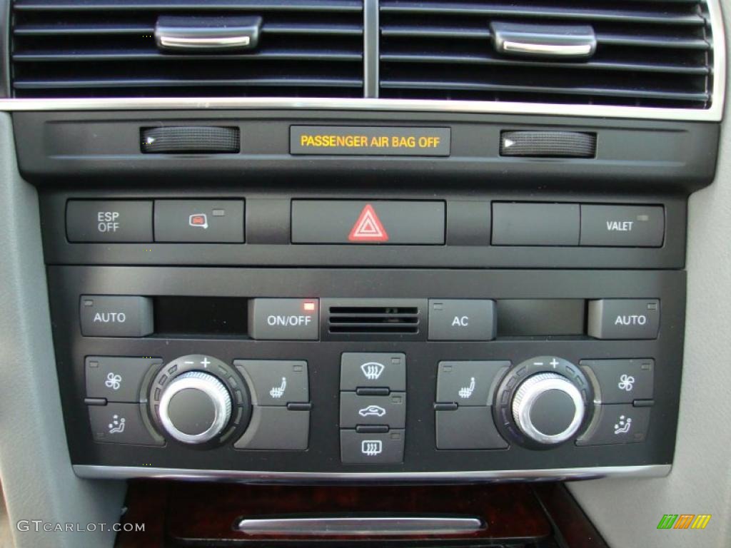 2011 Audi A6 3.0T quattro Sedan Controls Photo #39037315