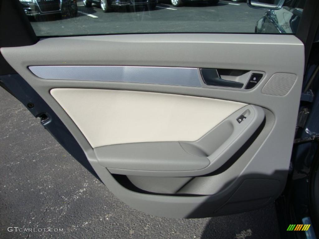 2011 A4 2.0T quattro Sedan - Meteor Grey Pearl / Light Gray photo #22