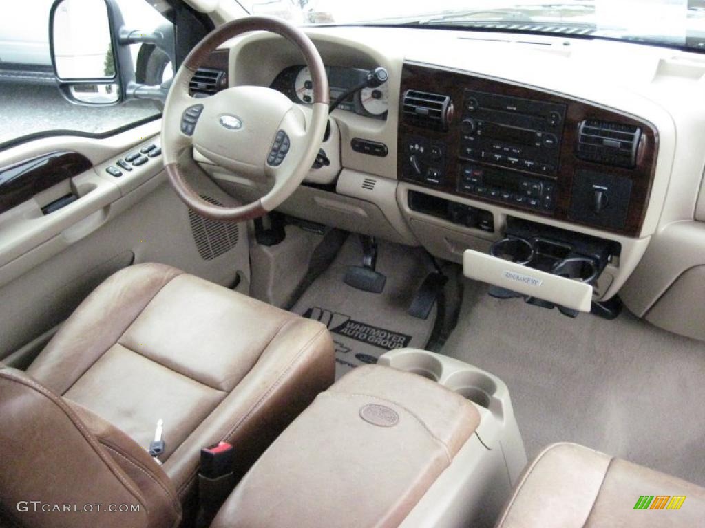 2006 Ford F350 Super Duty King Ranch Crew Cab 4x4 Dually Castano Brown Leather Dashboard Photo #39038915
