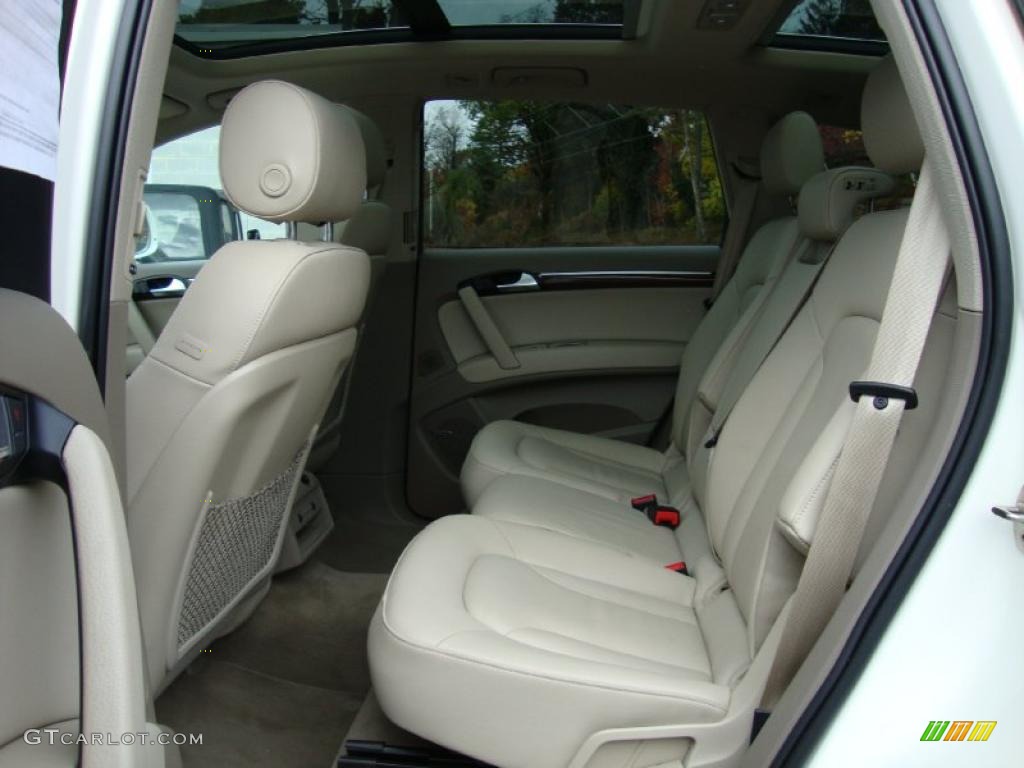 2009 Audi Q7 3.6 quattro Interior Color Photos