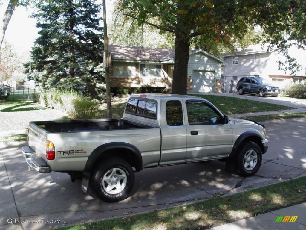 2004 Tacoma V6 TRD Xtracab 4x4 - Lunar Mist Metallic / Charcoal photo #15