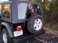Black - Wrangler SE 4x4 Photo No. 14